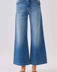 Medium Genoa Slant Pocket Crop Jean