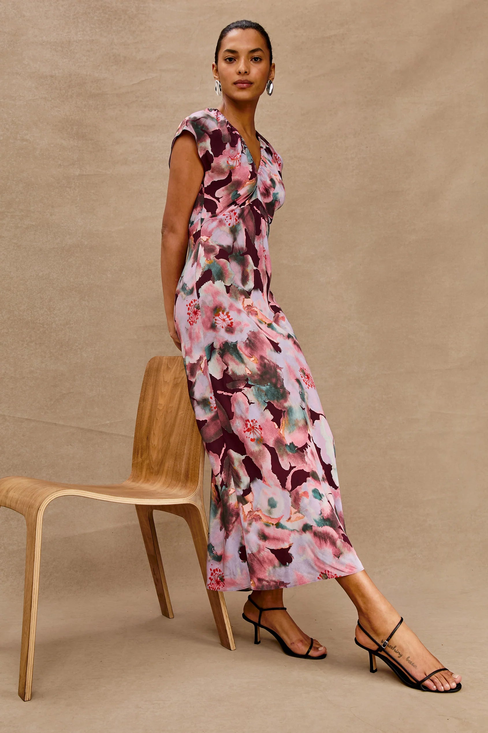 Magenta Verbena Kourt – Purpose Boutique