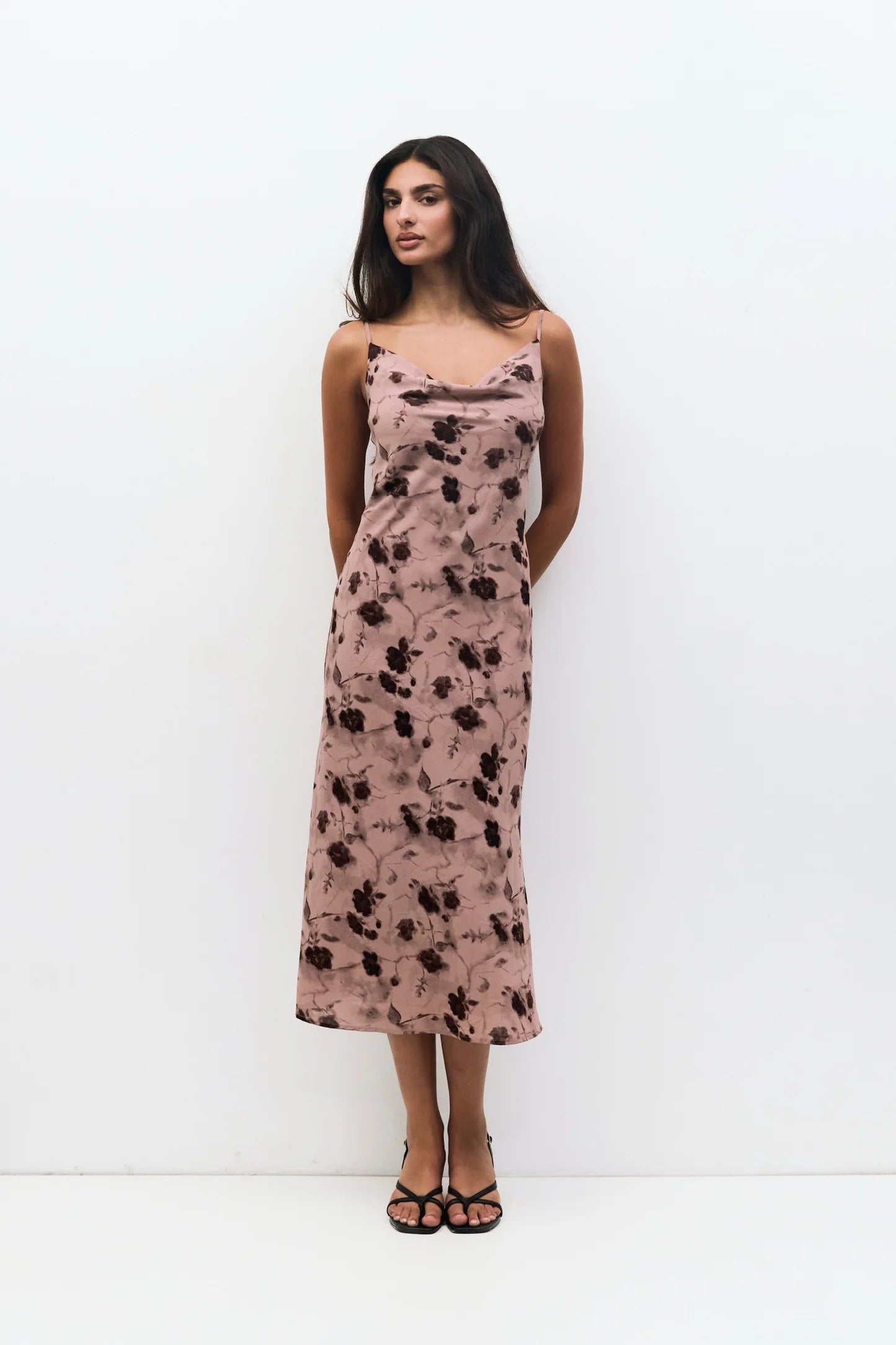 midi mauve dress Mauve Square Neck Puff Sleeve Satin Midi Dress