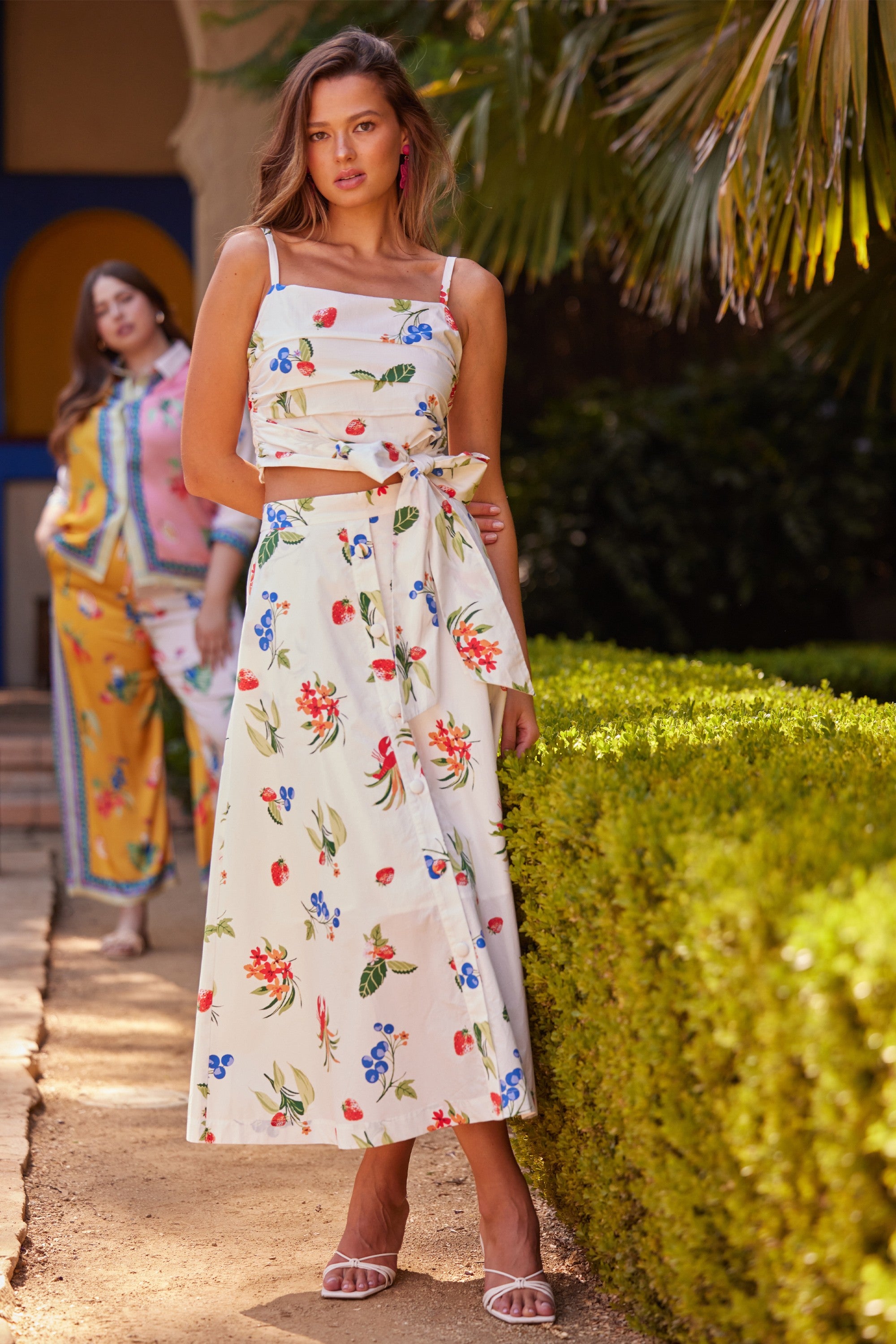 White &amp; Red Printed Poplin Midi Skirt