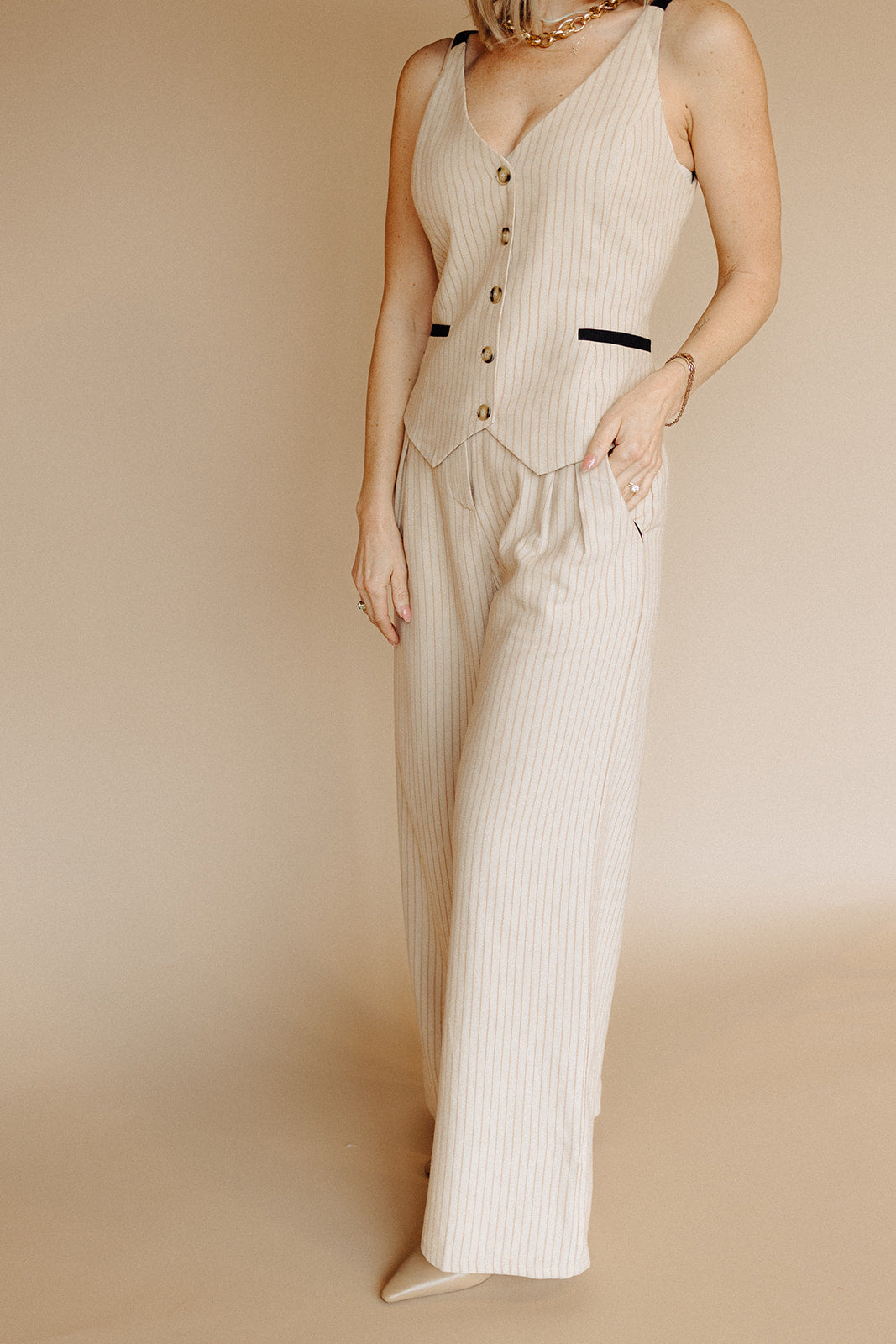 Taupe Contrast Pip Linen Pants