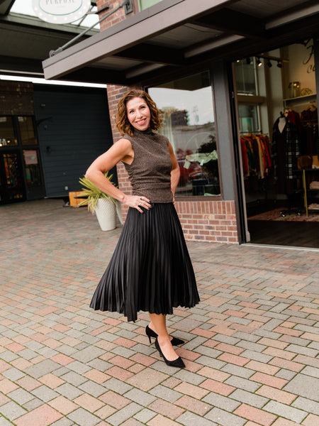 Black Sawyer Top