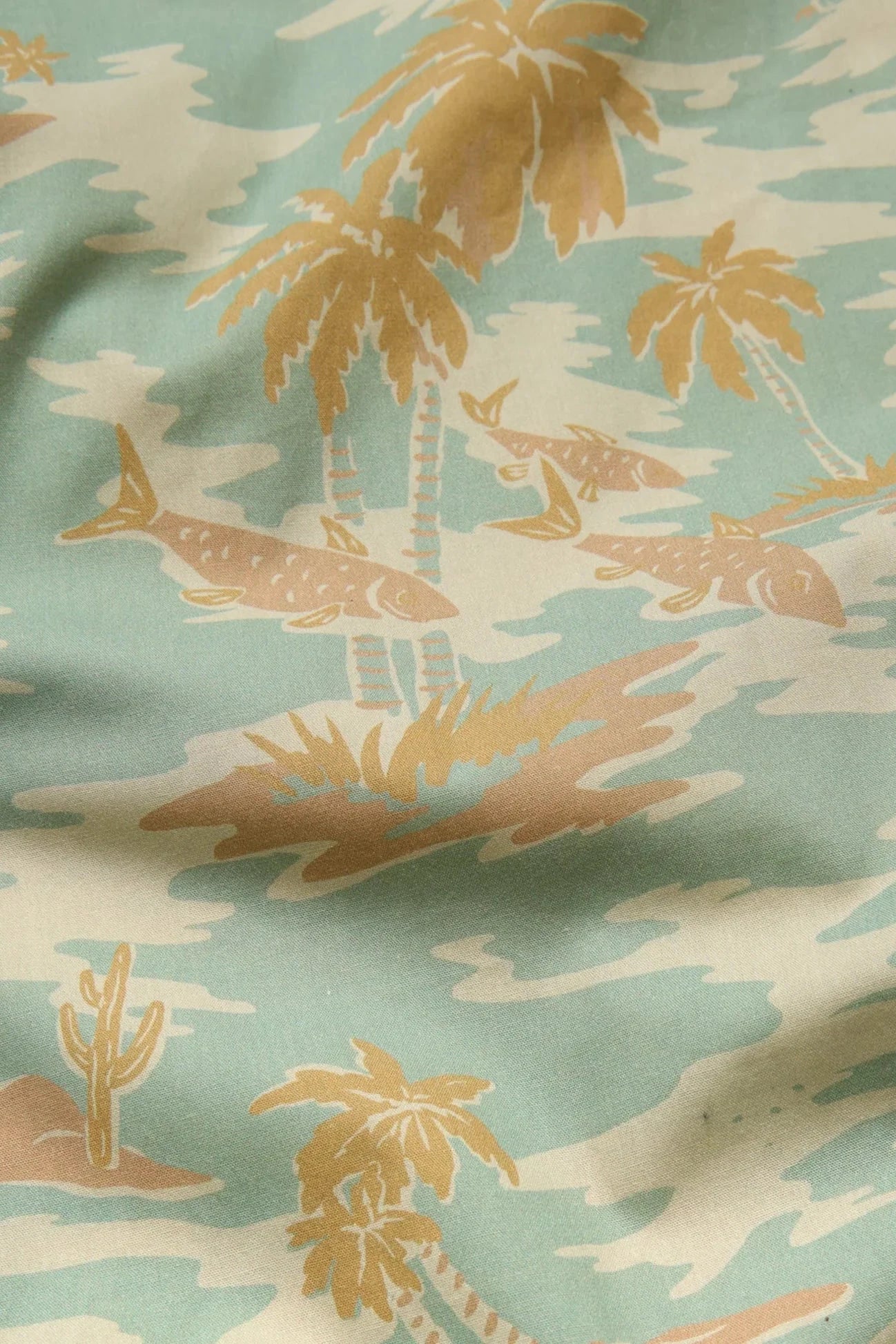 Dreamland Seafoam Snapshirt