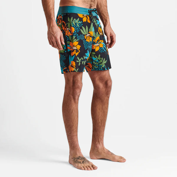 Boatman Black Short