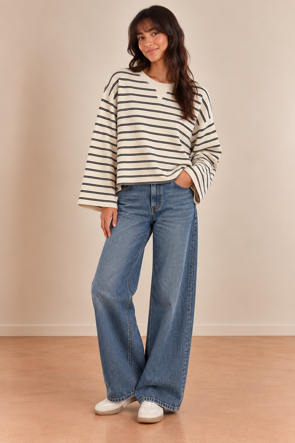 Natural Navy Low-Key Striped Pullover