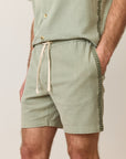 Shadow Saturday Beach Short 6"