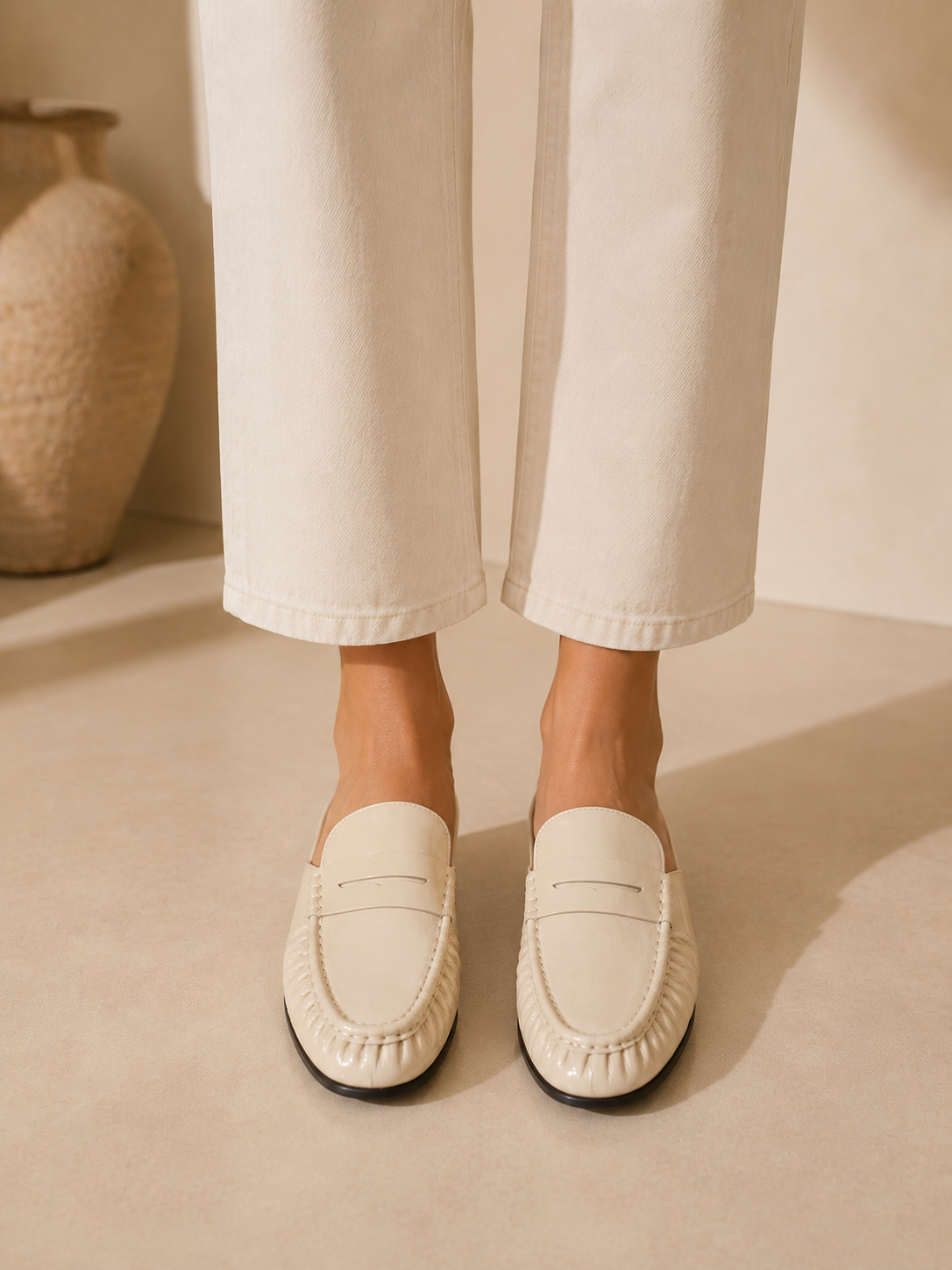 Betzy Creme Leather Flats