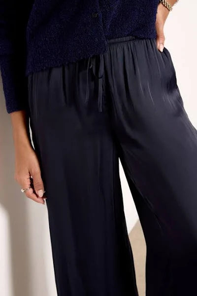 Black Isolde Satin Pant